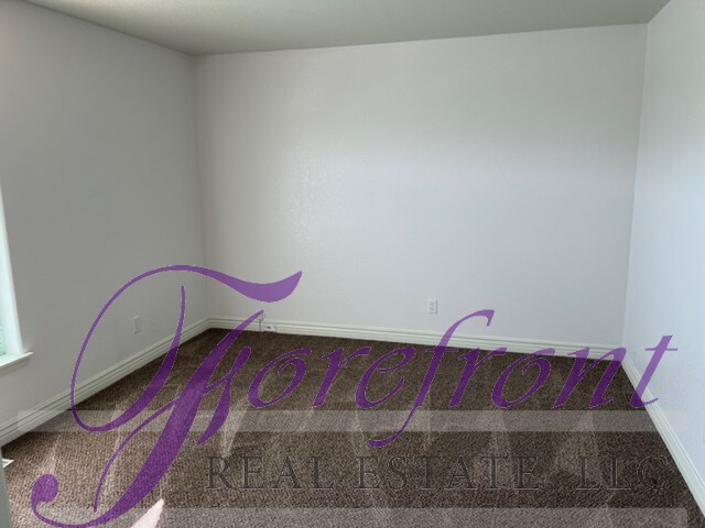 Foto del edificio - 1700 E 27th St