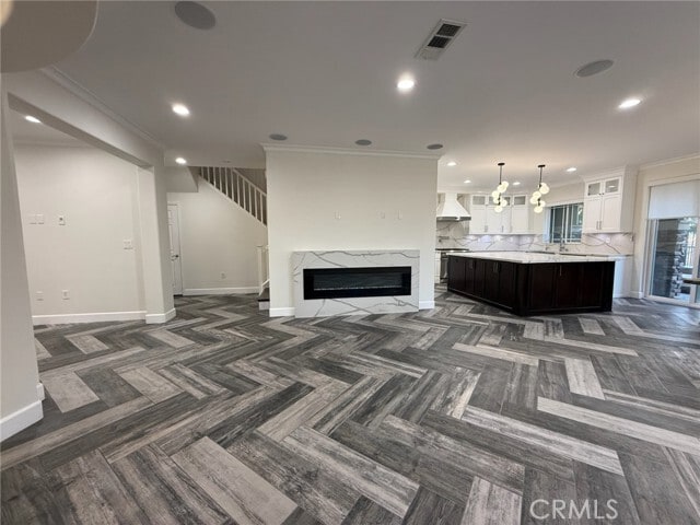 Building Photo - 16707 Nicklaus Dr