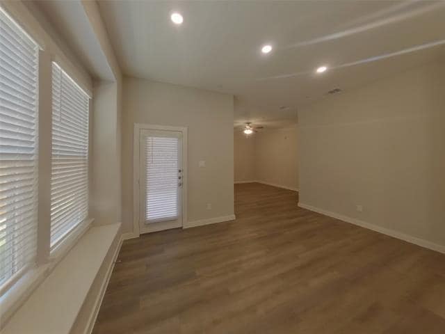 Building Photo - 201 Ledburn Ct