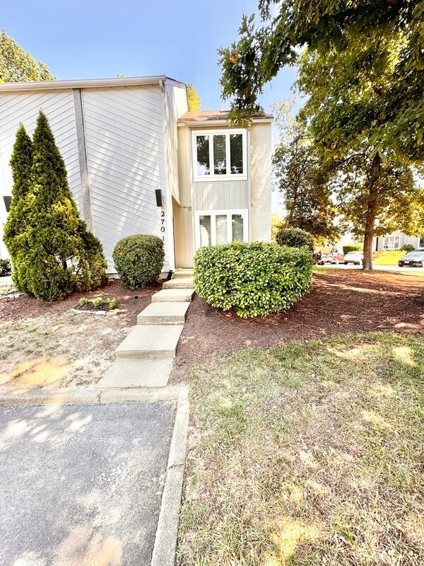 Primary Photo - 2701 Schooner Ct