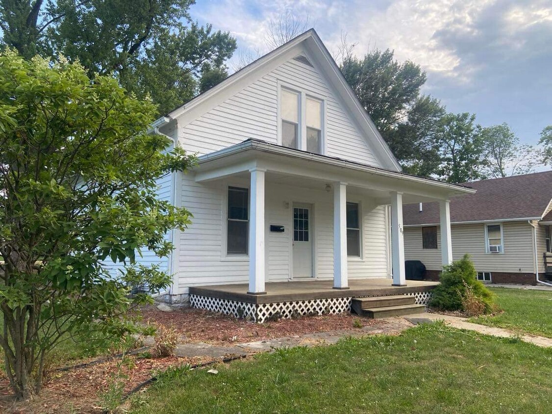 509 W Calhoun St, IL 61455 House Rental in IL