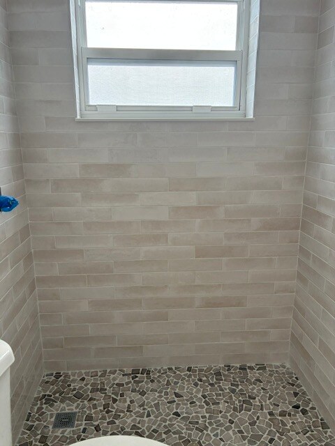 Foto del edificio - 502 NE 23rd St