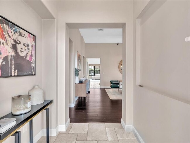 Foto del edificio - 2677 NW 84th Way