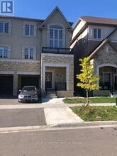 Building Photo - 46 Hashmi Pl