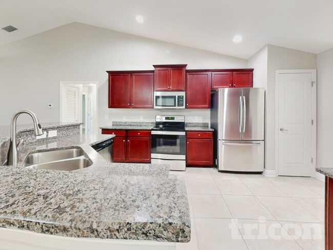 Building Photo - 73 Tucuman St