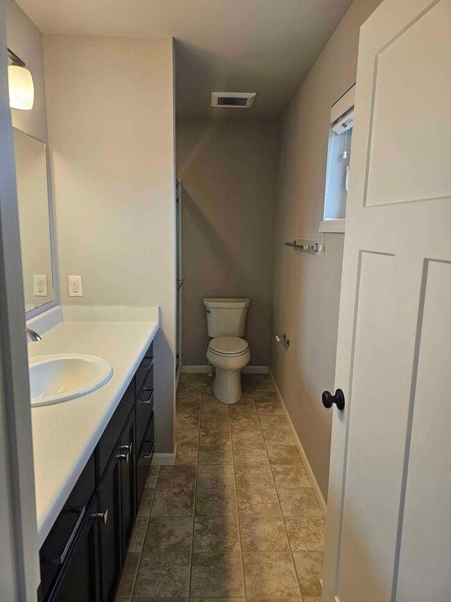 Building Photo - 442 N Sugar Maple Ln
