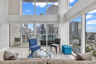 Building Photo - 41 SE 5th St