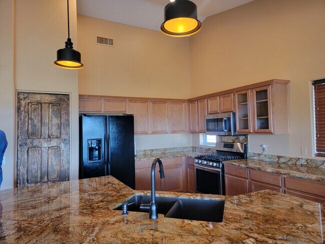 Building Photo - 1478 Kwana Ct