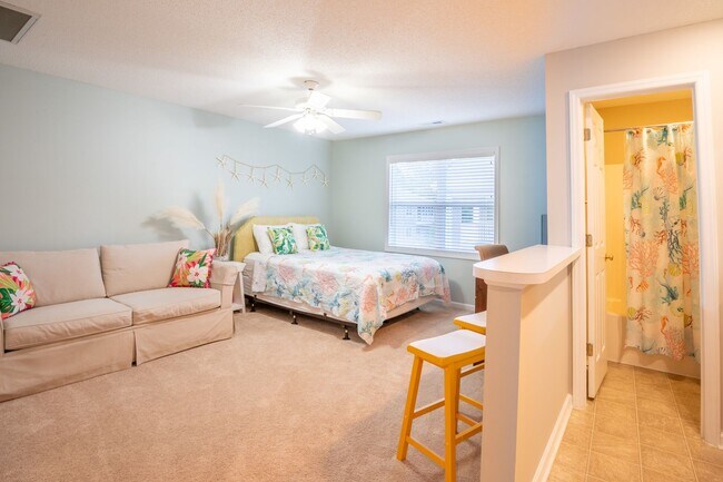 Foto del edificio - EFFICIENCY AVAILABLE LONG OR SHORT TERM @ MARSH WINDS IN ST JAMES PLANTATION