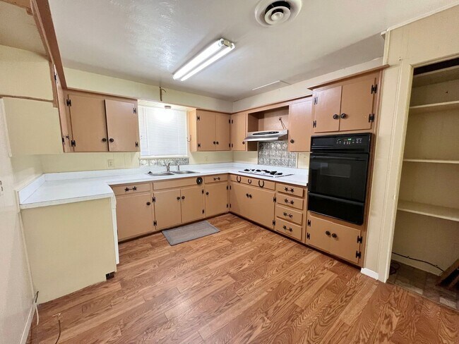 Foto del edificio - Lovely 3/2/2 In Weatherford ISD!