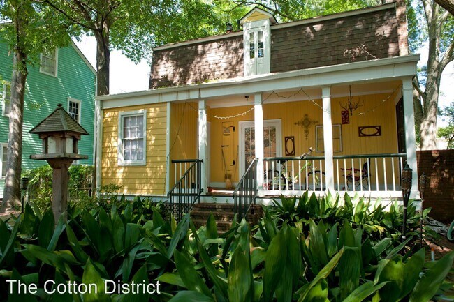 Building Photo - 2 br, 1 bath House - 48 Holtsinger Ave