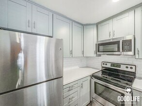 Building Photo - 3440 Lebon Dr