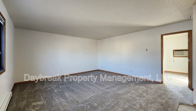 Building Photo - 1315 34th St Cir S