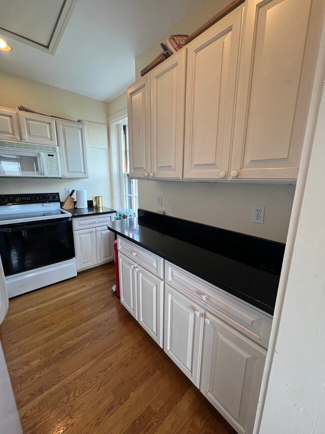 2 Louisburg Sq Unit #4/5 - 2 Louisburg Sq Unit #4/5 Apartments