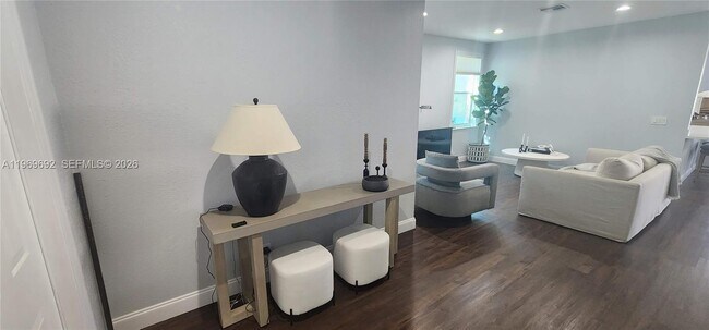 Foto del edificio - 833 Vista Meadows Dr