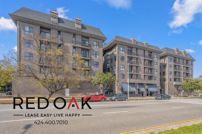 Foto del edificio - 8811 Burton Way