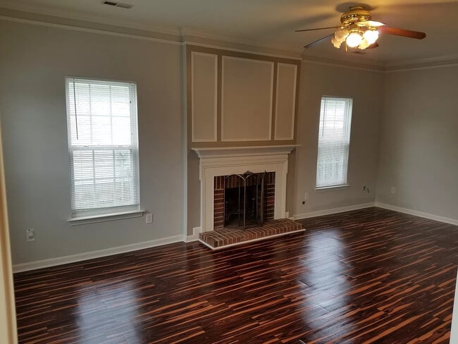 Building Photo - Room in Single Family Home on Blueshot Ct