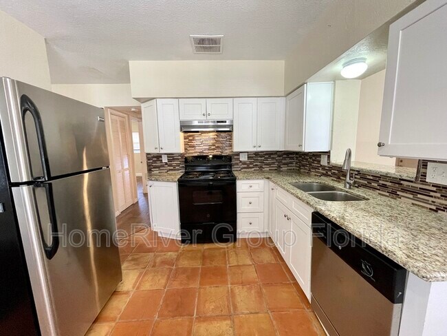 Foto del edificio - 740 7th Ave SW