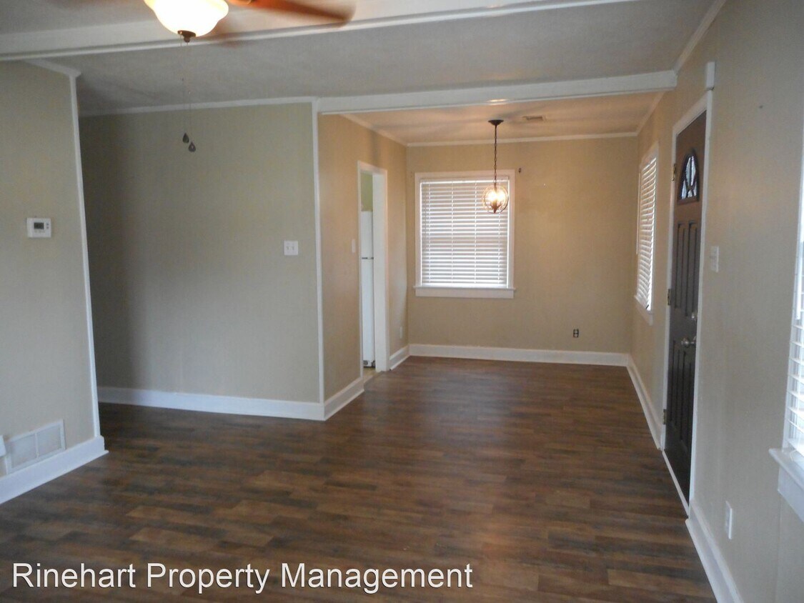 Foto del edificio - 3 br, 1 bath House - 1003 McDow Drive