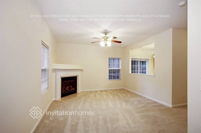 Foto del edificio - 175 River Hills Dr
