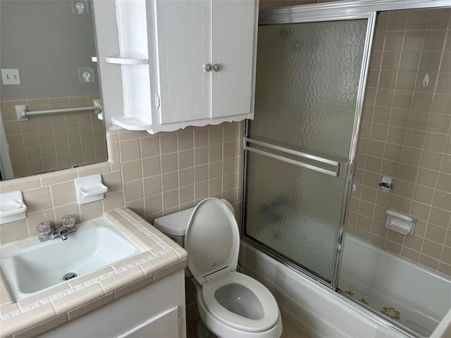 Foto del edificio - 7458 Walling Ln