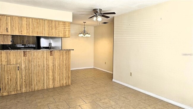 Building Photo - 4330 Tahitian Gardens Cir