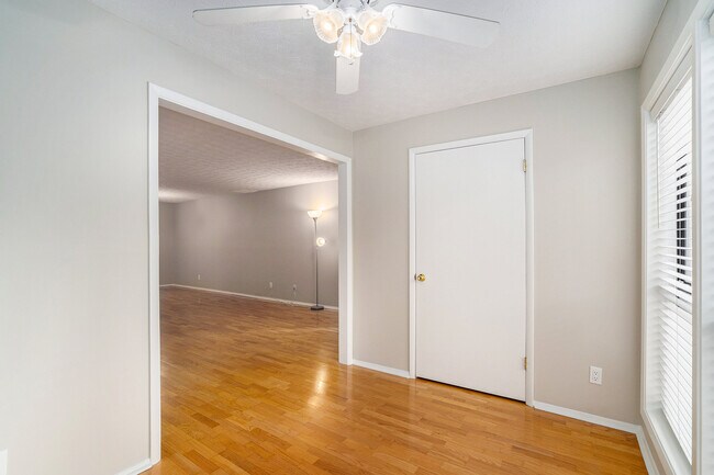 Photo - 1115 Summit N Dr Townhome