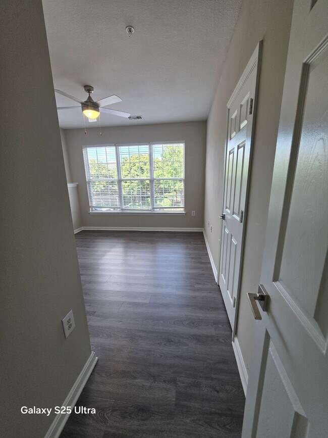 Foto del edificio - 13309 Glen Echo Cir