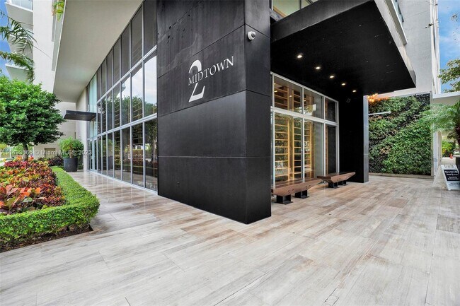 Entrada del edificio - 3470 E Coast Ave