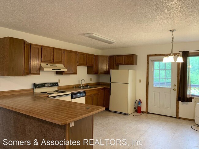 Building Photo - 1280 Airline Dr