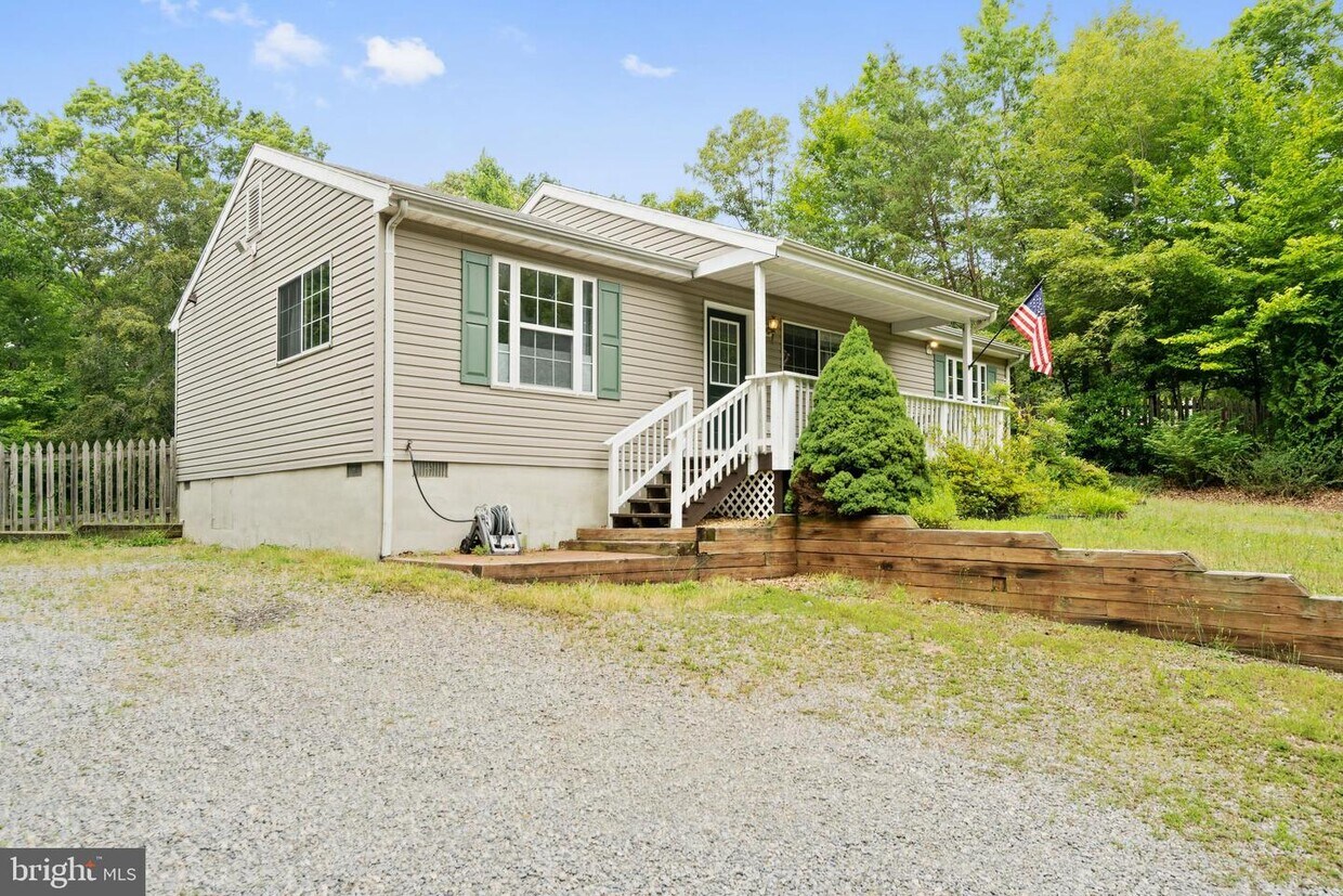 556 Ramoth Church Rd, Fredericksburg, VA 22406 House Rental in