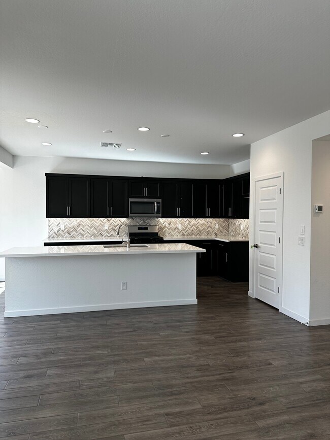Foto del edificio - 21301 E Kingbird Dr