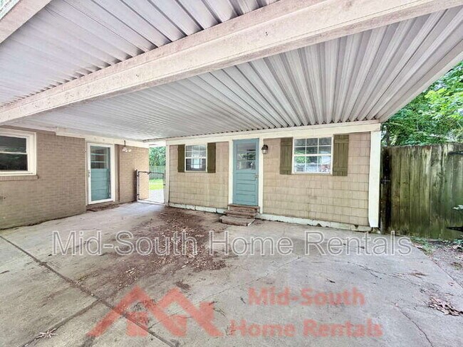 Foto del edificio - 4561 Amboy Rd