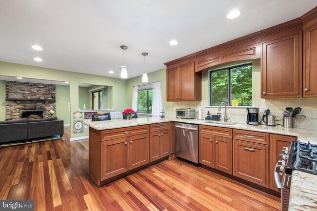 Building Photo - 132 Drakes Drum Dr