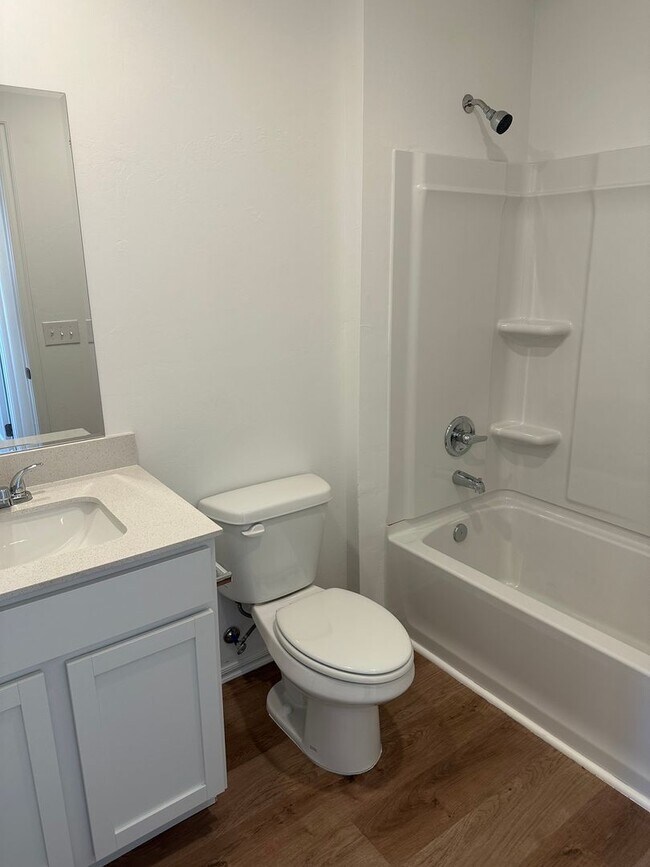 Building Photo - *$99 First Month's Rent + NO HIDDEN FEES* Three Bedroom | Two Bathroom Home in Purcell