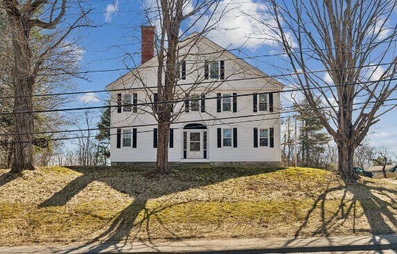 Building Photo - 108 Longfellow St