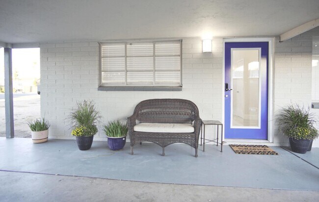 Photo - 2543 E Brill St Apartment