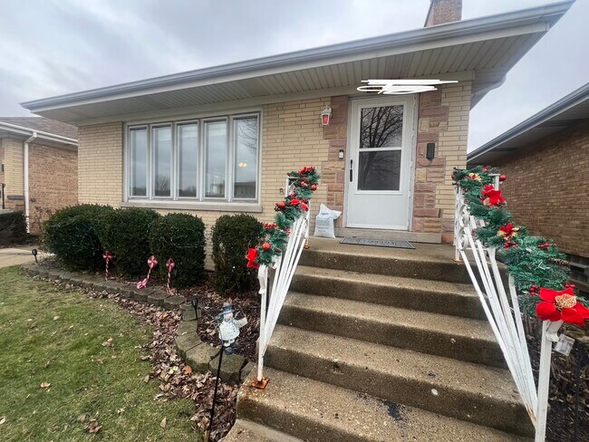 Foto del edificio - 4852 N Greenwood Ave