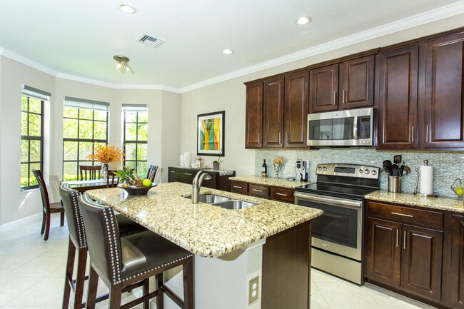 Foto del edificio - 10426 Wellington Parc Dr