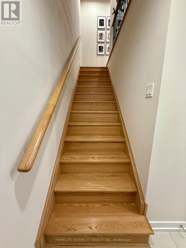 Building Photo - 42 Chiffon Street