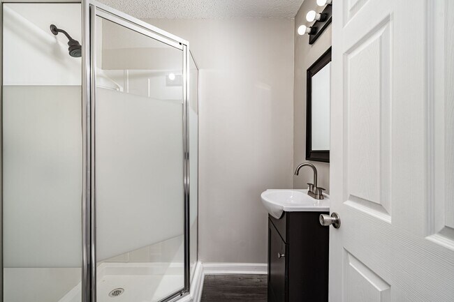 Foto del edificio - Brand new renovated home in Gallatin 4 bedrooms/2.5 Bathroom