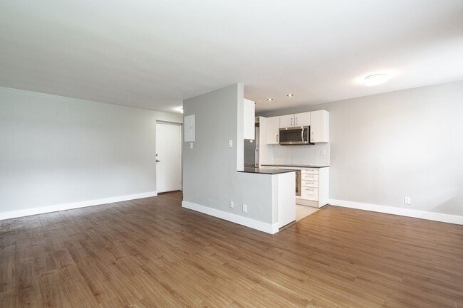 Building Photo - 25 Eccleston Dr