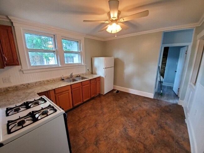 Foto del edificio - 4609 Whetsel Ave