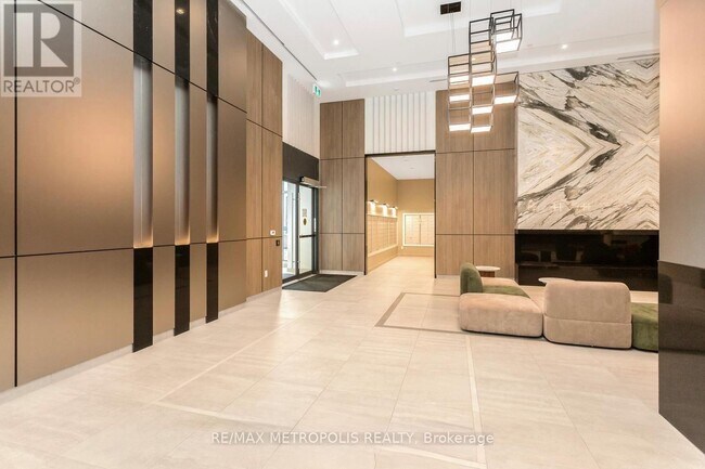 Photo du bâtiment - 9751 Markham Rd