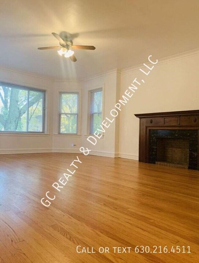 Foto del edificio - 6316 N Rockwell St