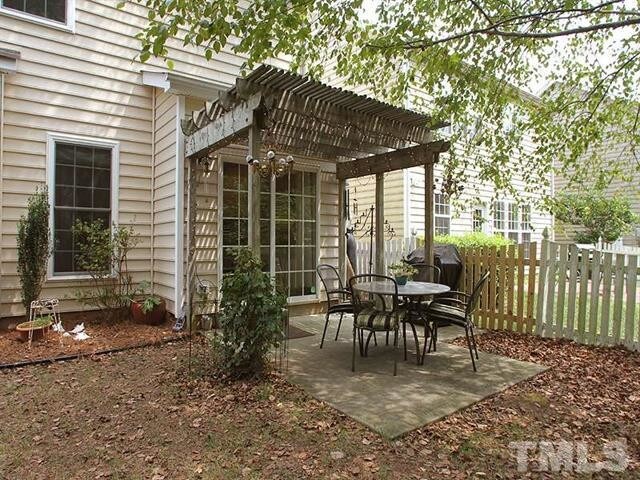 Foto del edificio - 1310 Copper Creek Dr