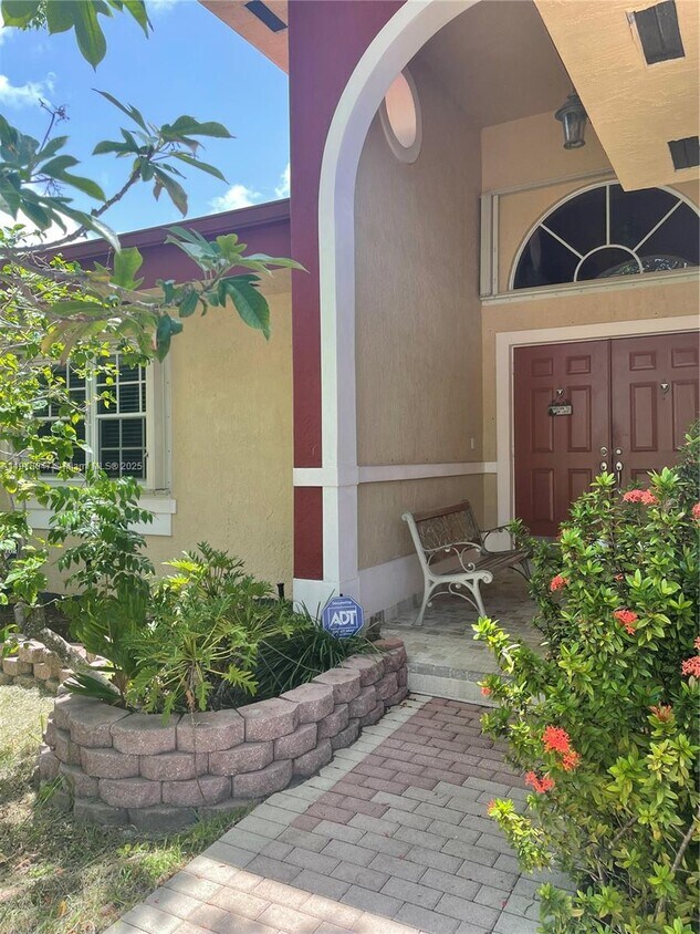 Foto principal - 232 SW 7th Ave