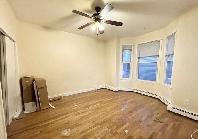 Foto del edificio - 29 Spring Garden St