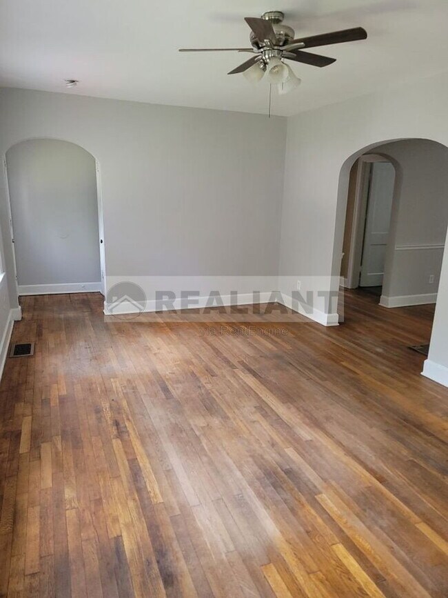 Foto del edificio - 1411 Hill St