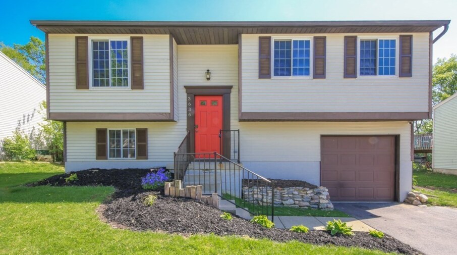 Building Photo - 3636 Charlotte Mill Dr